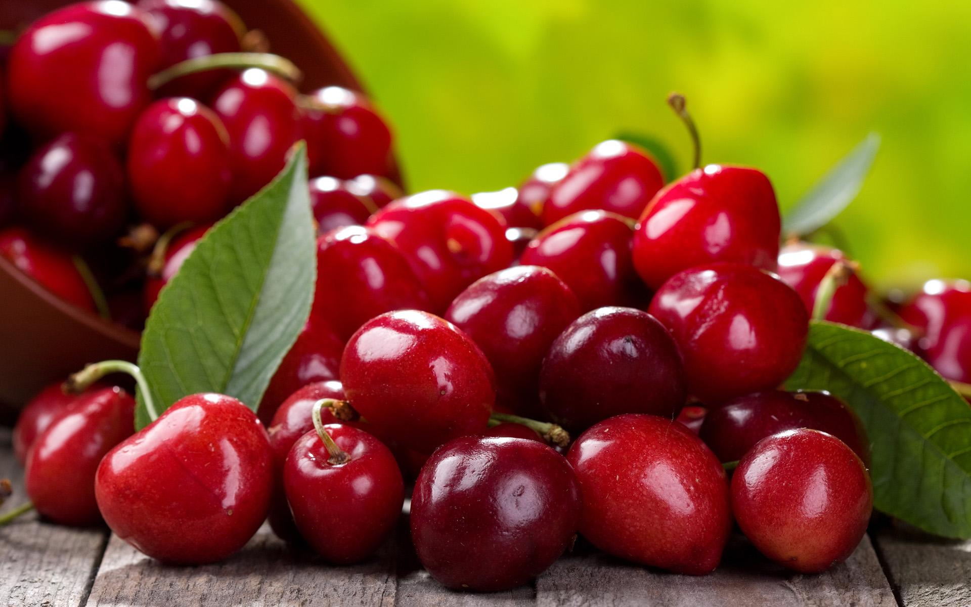 483699-cherry-wallpapers-small